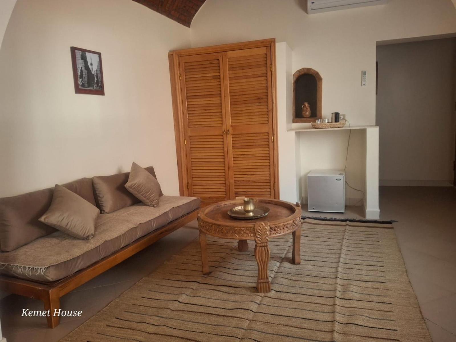 ホテル Kemet House ルクソール エクステリア 写真
